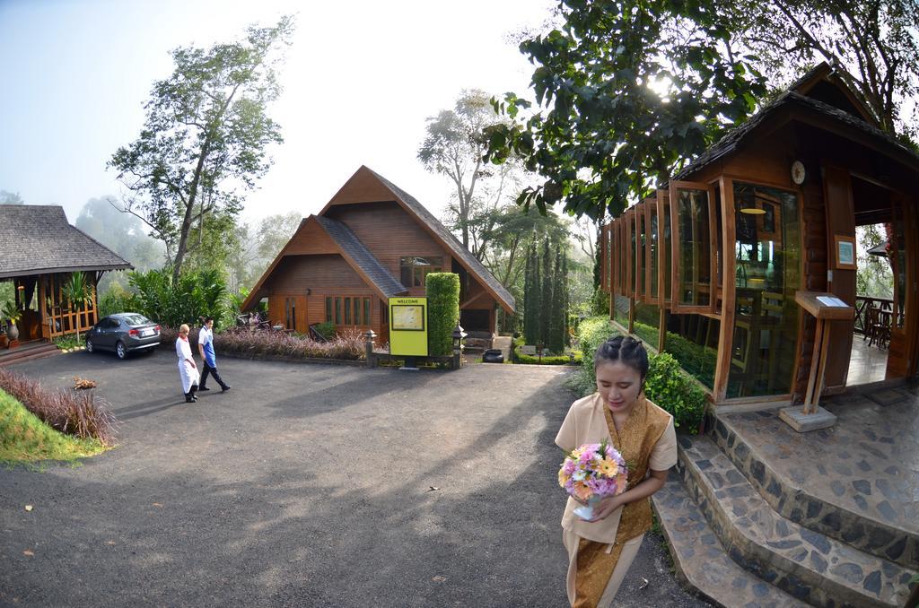 32 Coffee Hill & Resort — Photos 3
